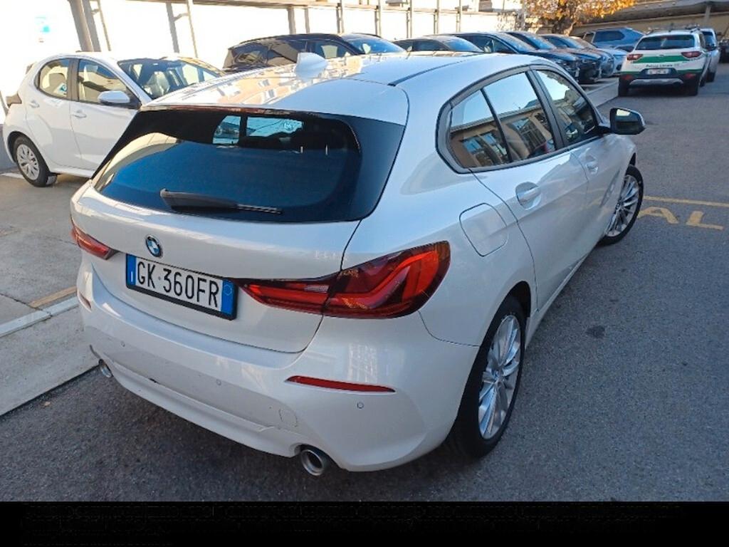 BMW 118D 150CV STEPTRONIC BUSINESS ADVANTAGE ( FARI LED - BMW DIGITAL COCKPIT - TETTO PANORAMICO APR. - NAVI - MIRROR - PDC - CERCHI 17 )