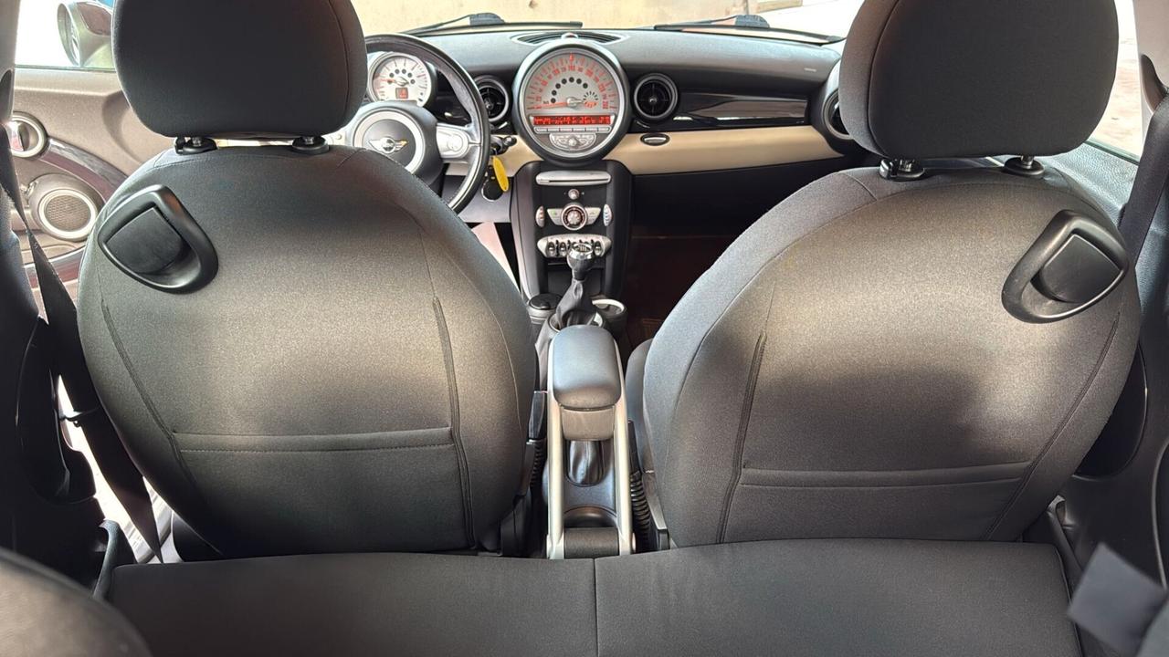 Mini 1.6 16V Cooper D