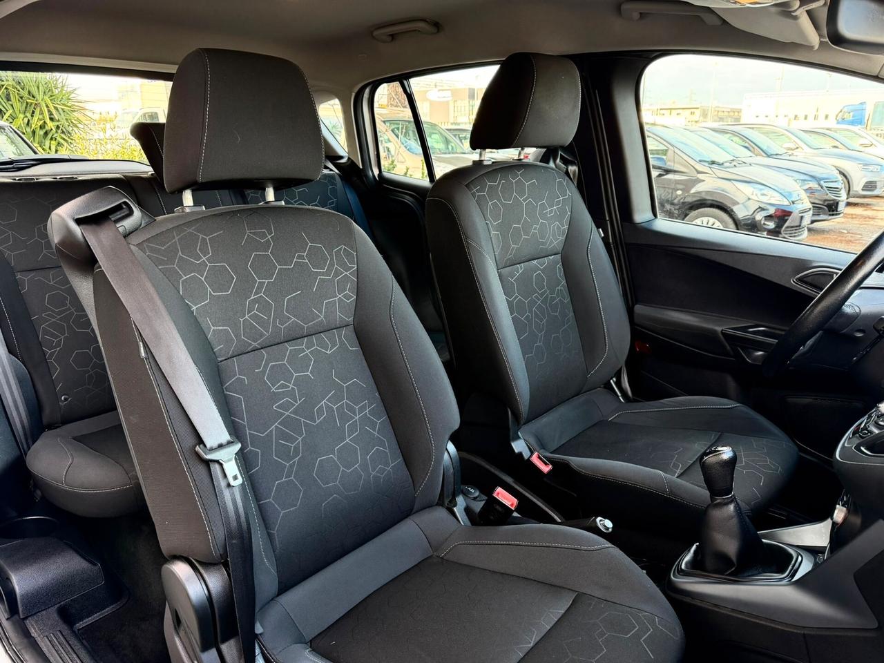 Ford B-Max 1.5 TDCi 75 CV Business Titanium