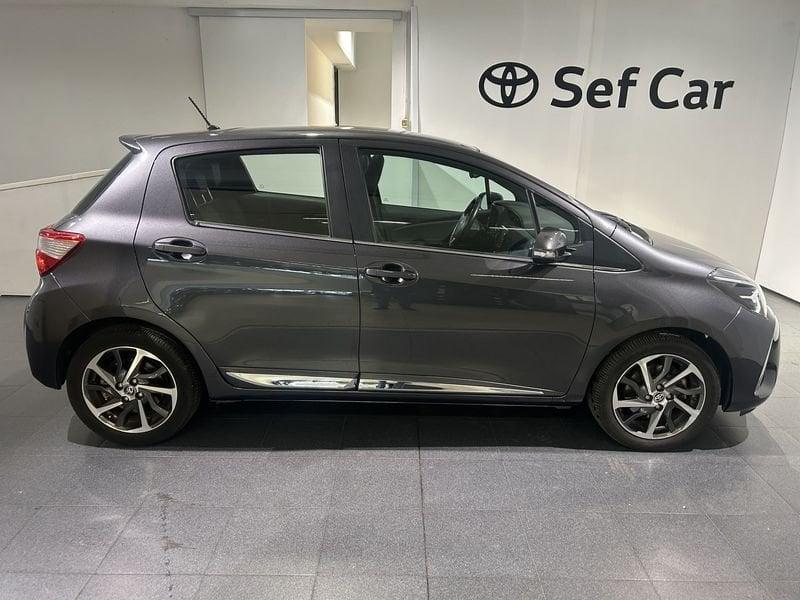 Toyota Yaris 1.5 Hybrid 5 porte Style X NEOPATENTATI