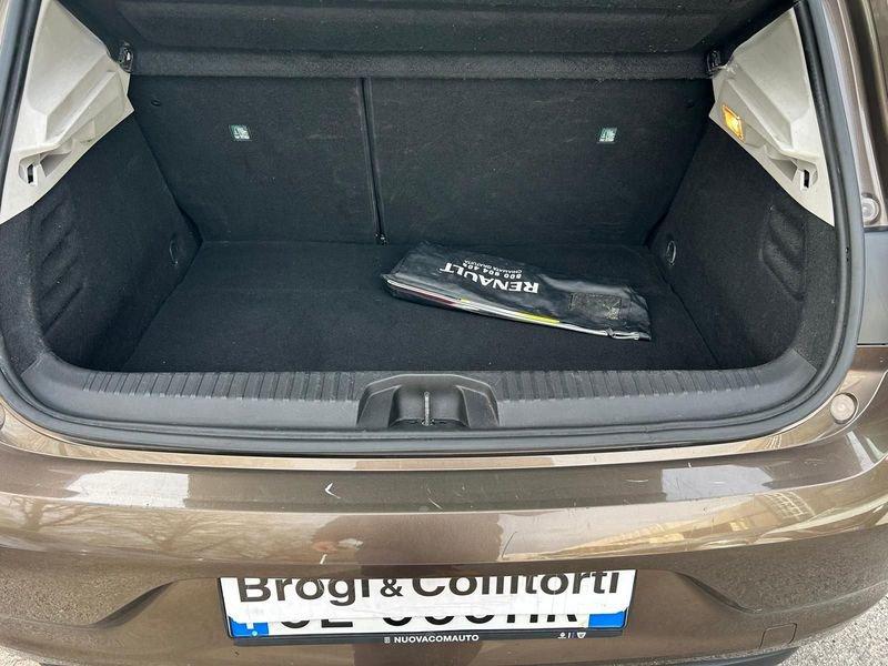Renault Clio 1.6 Hybrid E-TECH 140cv ZEN AUTOCARRO