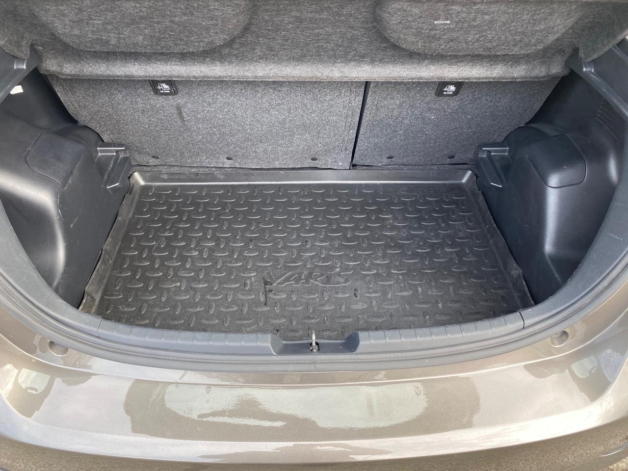 Toyota Yaris 1.5 Hybrid 5 porte Active