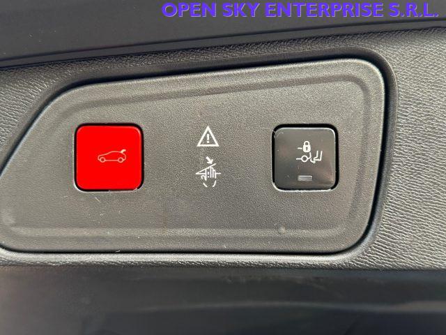 PEUGEOT 3008 PureTech Turbo 130 Allure LED PELLE NAVI CAMERA