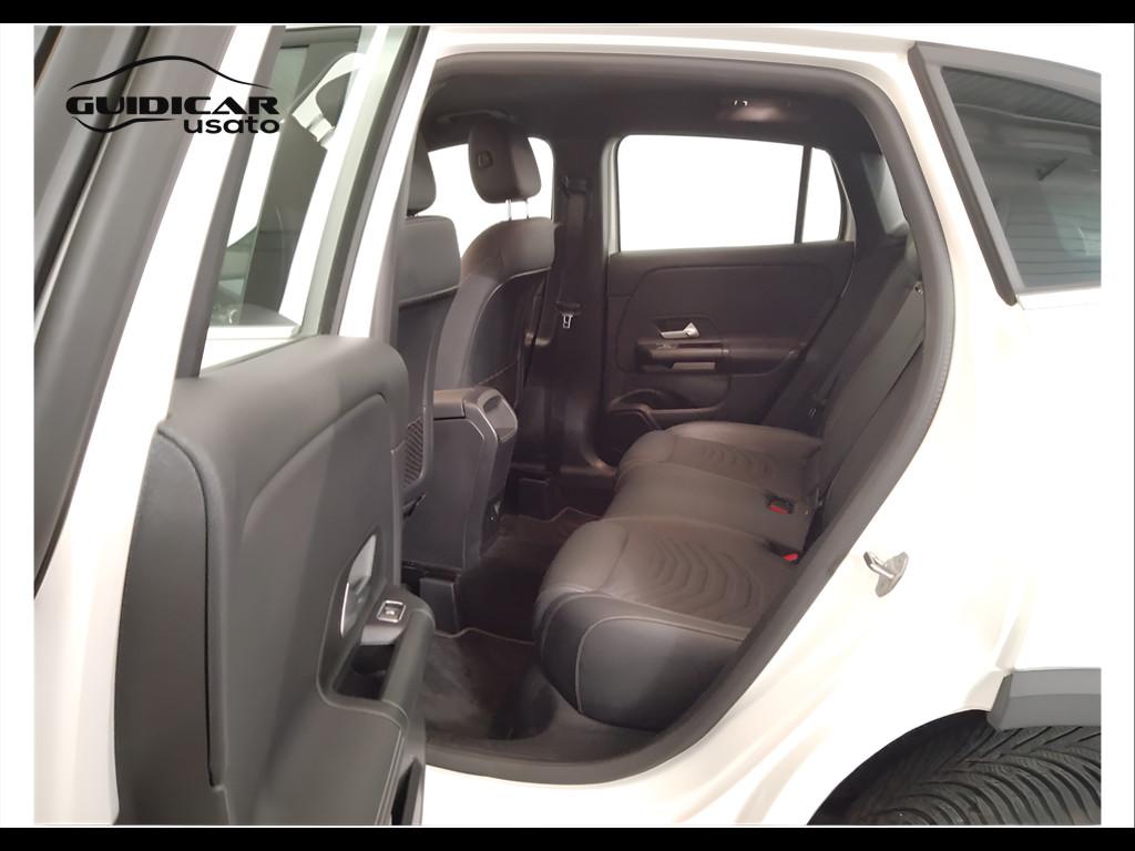 Mercedes-Benz GLA-H247 2020 - GLA 180 d Sport auto