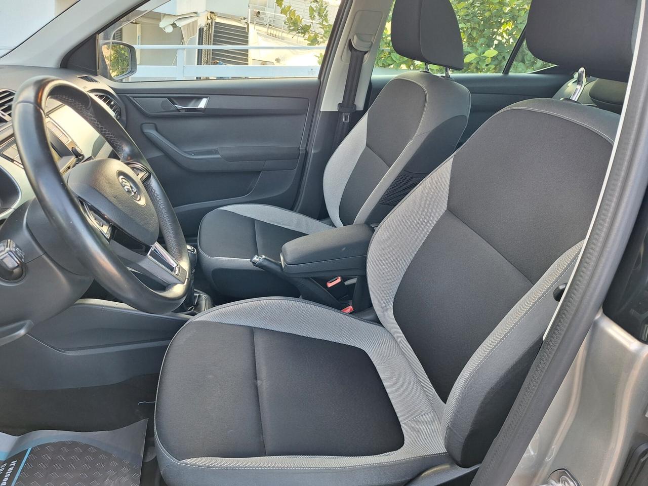 Skoda Fabia 1.0 MPI 75cv Ambition - 2015