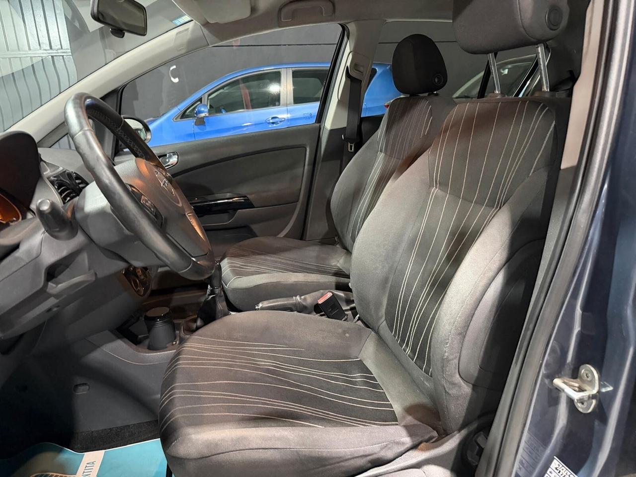 Opel Corsa Benzina Neopatentati