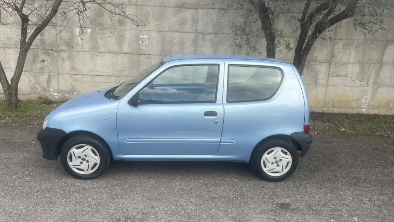 Fiat 600 1.1 Active