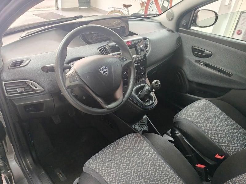 Lancia Ypsilon Ypsilon 1.2 69 CV 5 porte GPL Ecochic Elefantino
