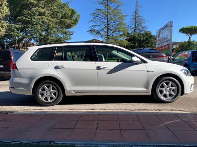 VOLKSWAGEN Golf Variant 1.4 TGI Trendline BlueMotion