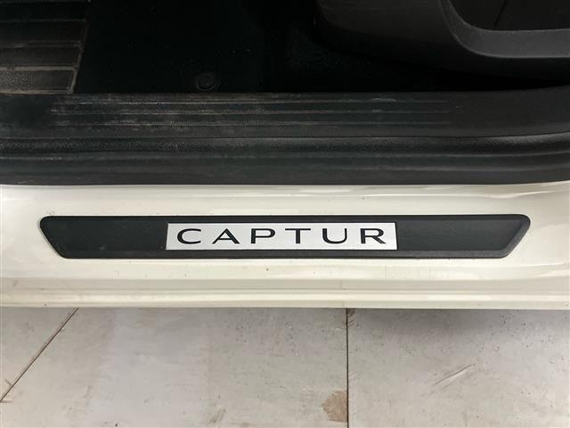 RENAULT Captur 1.5 Blue dCi 115cv Intens EDC