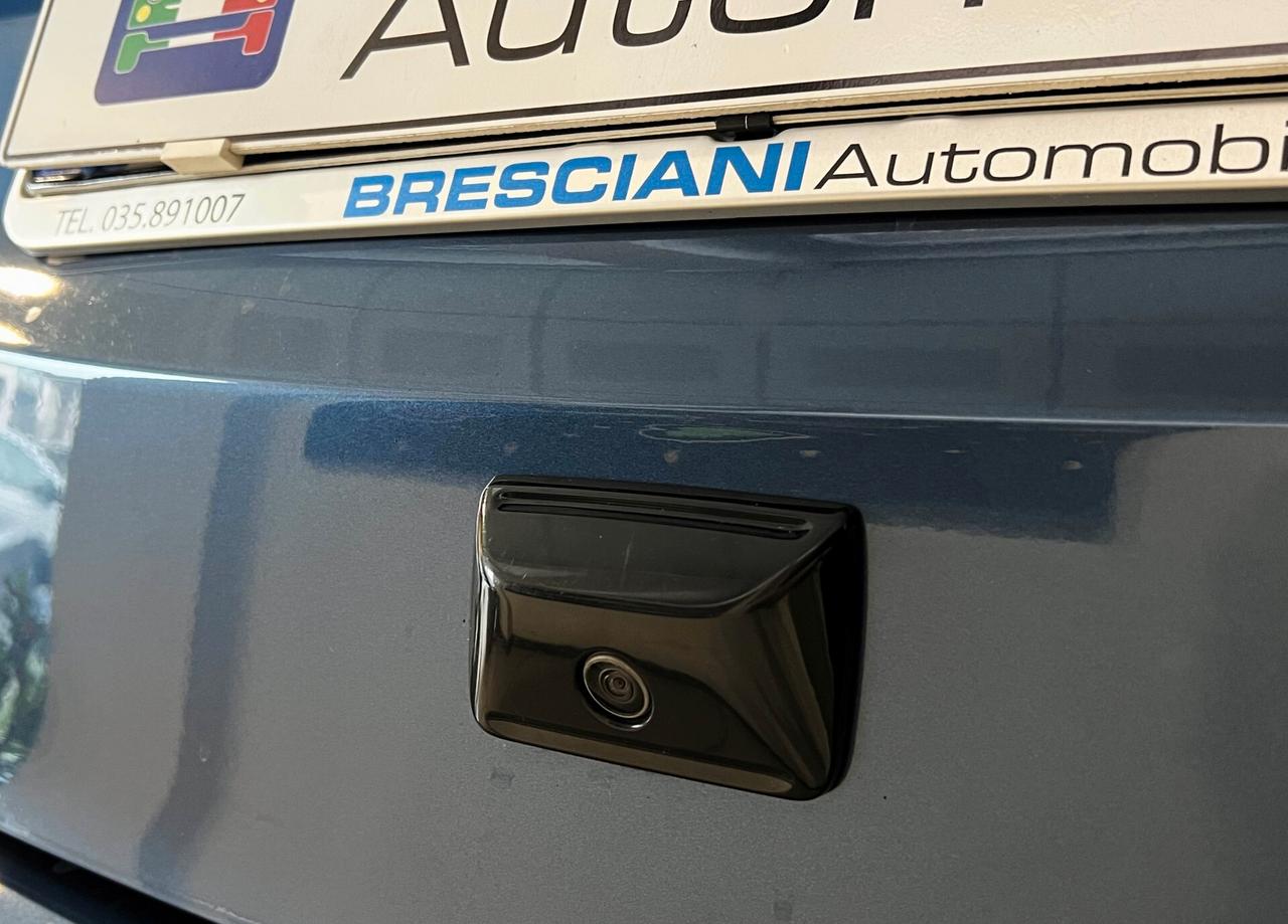 Lancia Ypsilon 1.0 FireFly 5 porte S&S Hybrid Platino