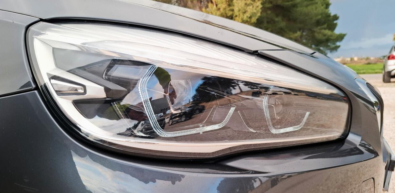 Bmw Active Tourer 218d *FULL LED-NAVY-CRUISE*