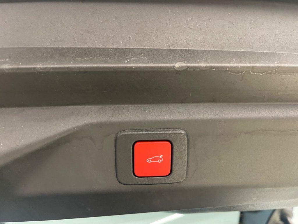 Peugeot 3008 GT Hybrid 145 TURBO A CATENA 8 ANNI DI GARANZIA