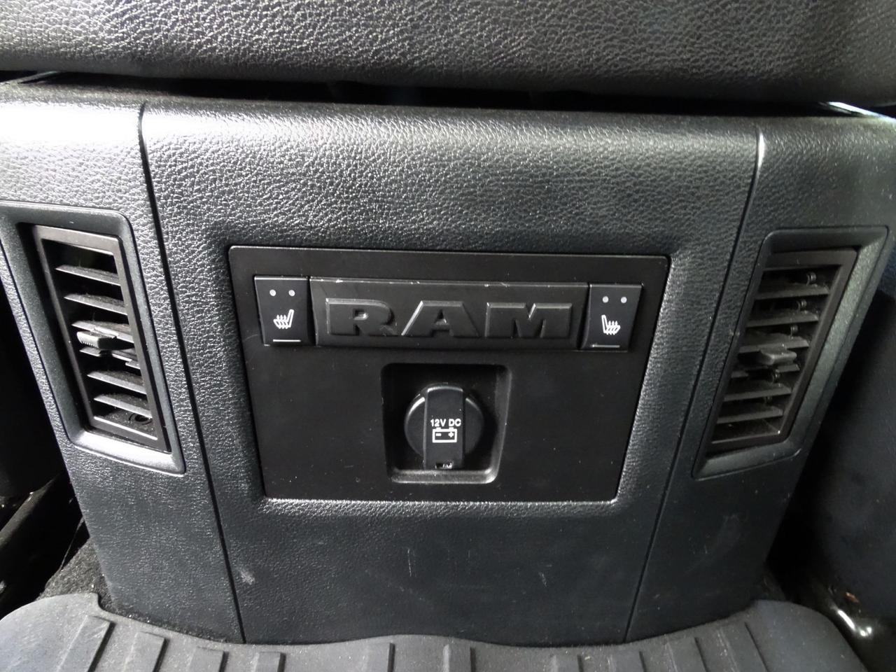 Dodge RAM 1500 AWD 5.7L V8 401CV LARAMIE AUTOCARRO