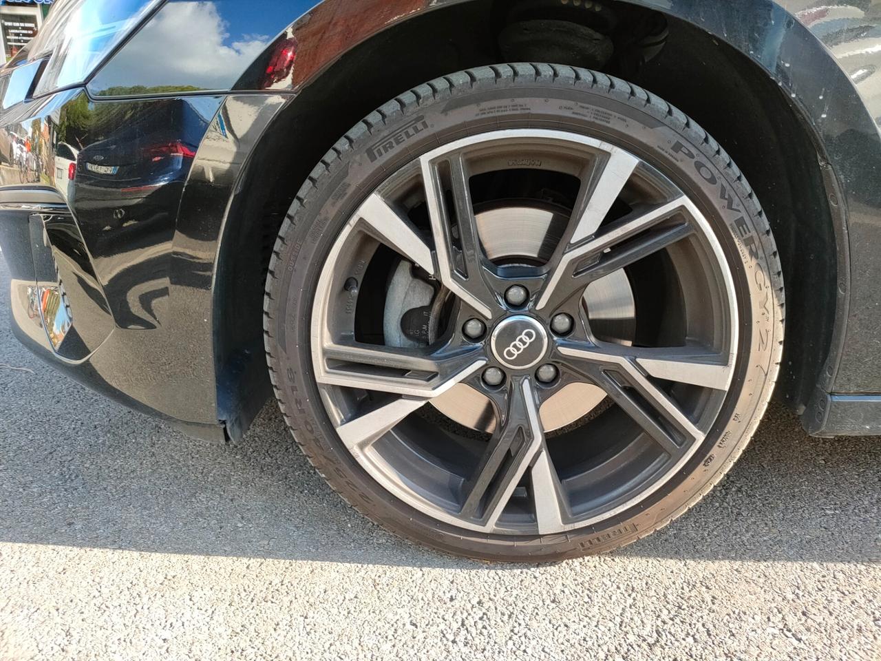 Audi A3 Sedan 30 TFSI Business Advanced