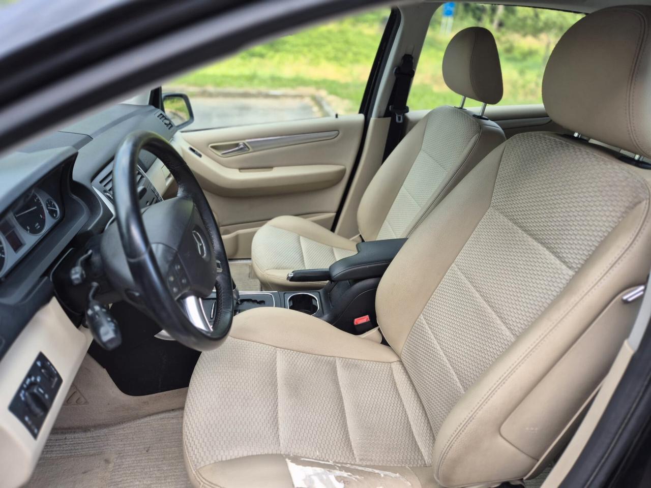 Mercedes-benz B 200 B 200 CDI *AUTOMATICA NEOPATENTATI*