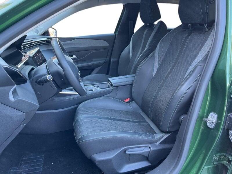 Peugeot 308 III 2021 1.5 bluehdi Allure Pack s&s 130cv