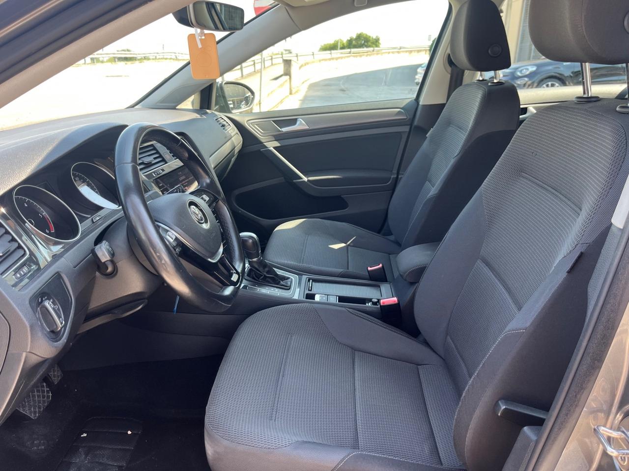 Volkswagen Golf 1.6 TDI 115 CV 5p. Business BlueMotion Technology