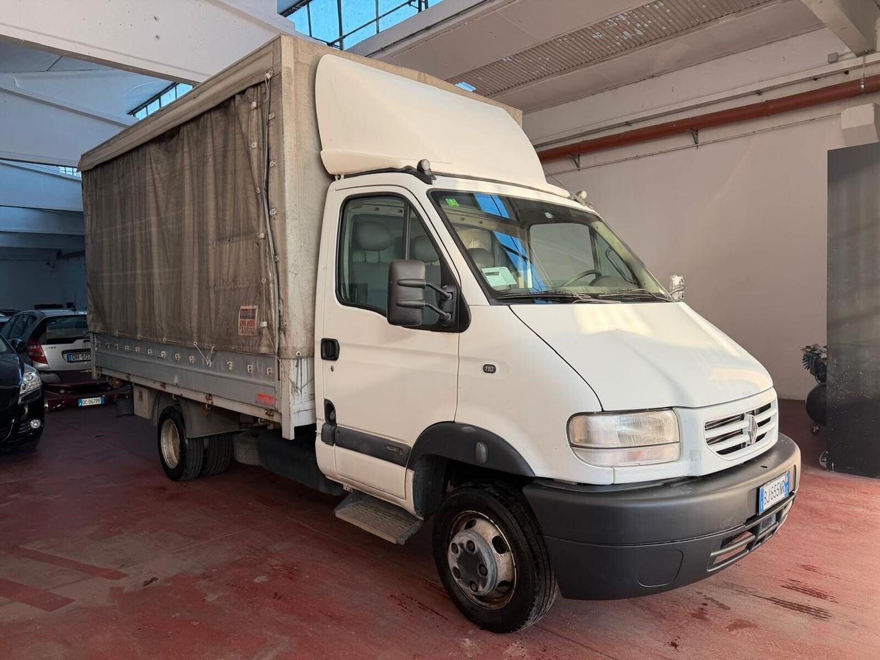 Renault Mascott 2800