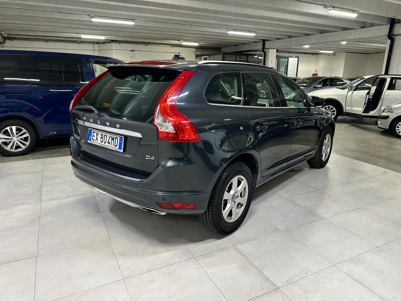 Volvo XC 60 XC60 D4 Geartronic R-design Momentum