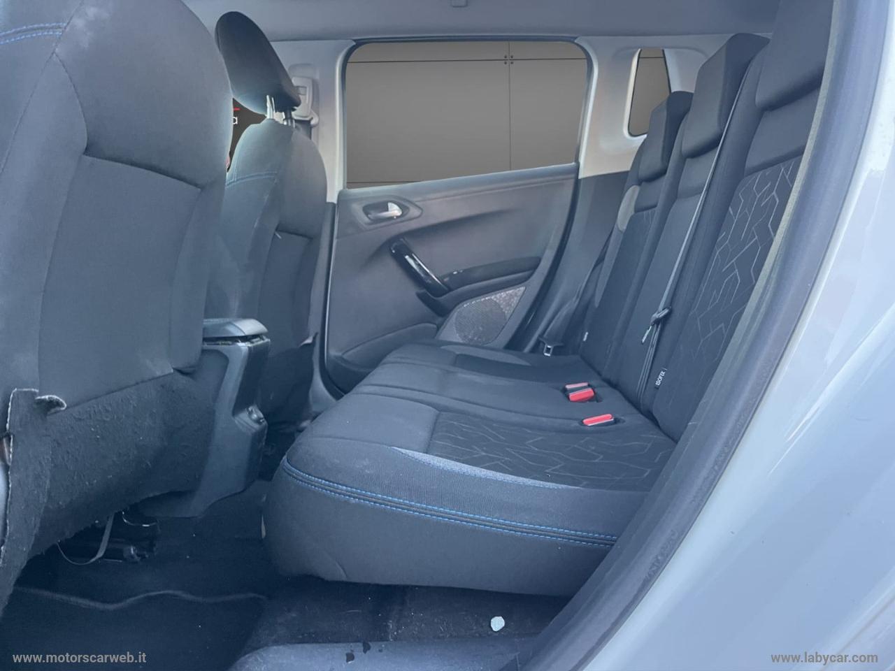 PEUGEOT 2008 PureTech 82 S&S Allure