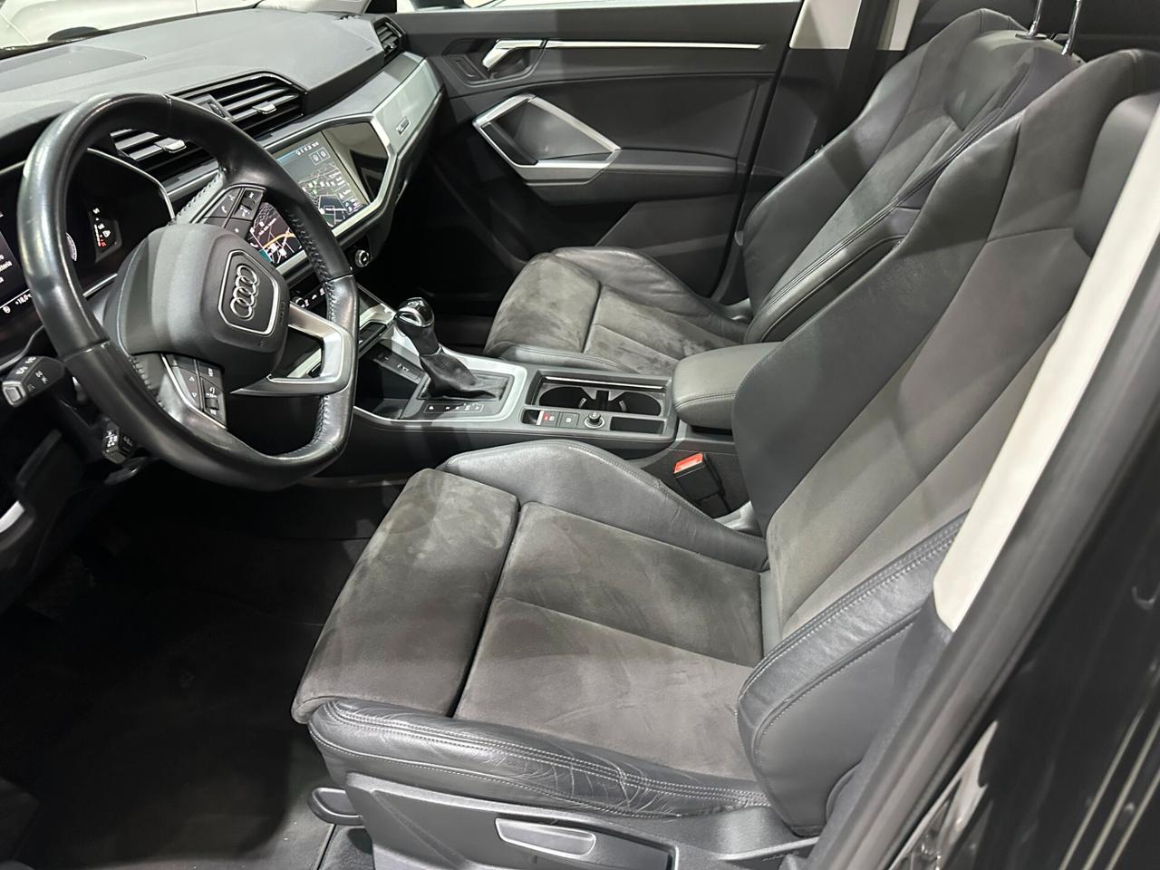 Audi Q3 40 TFSI quattro S tronic line edition