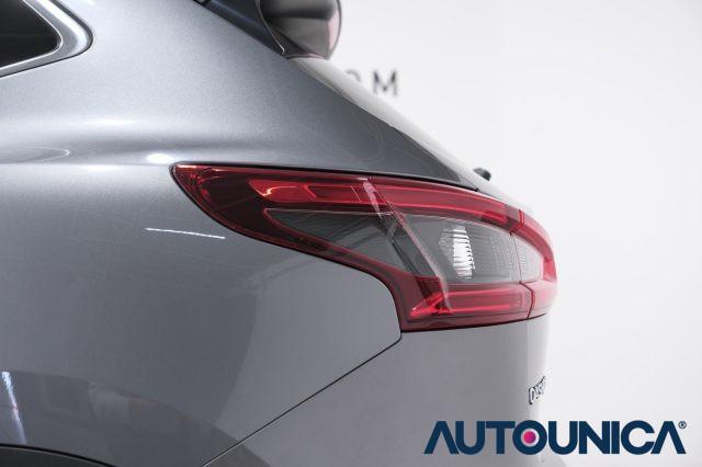 NISSAN Qashqai 1.2 DIG-T N-CONNECTA NEOPATENTATI TETTO PANORAMA