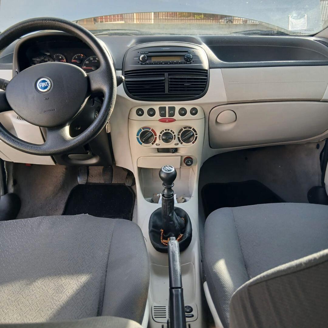 Fiat Punto 1.2i cat 5 porte ELX