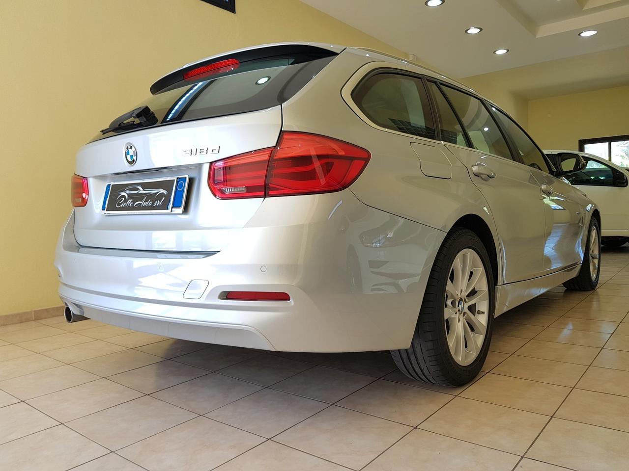 Bmw 318 318d Touring Business Advantage aut.