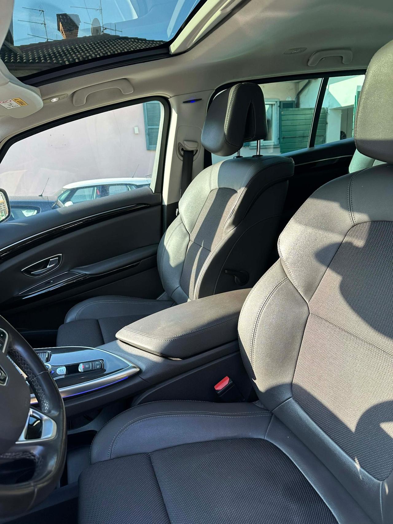 Renault ESPACE dCi 160CV EDC ENERGY INITIALE PARIS 4CONTROL