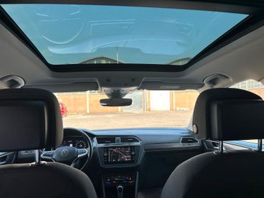 Volkswagen Tiguan 2.0 TDI 150cv SCR DSG TETTO PANORAMICO