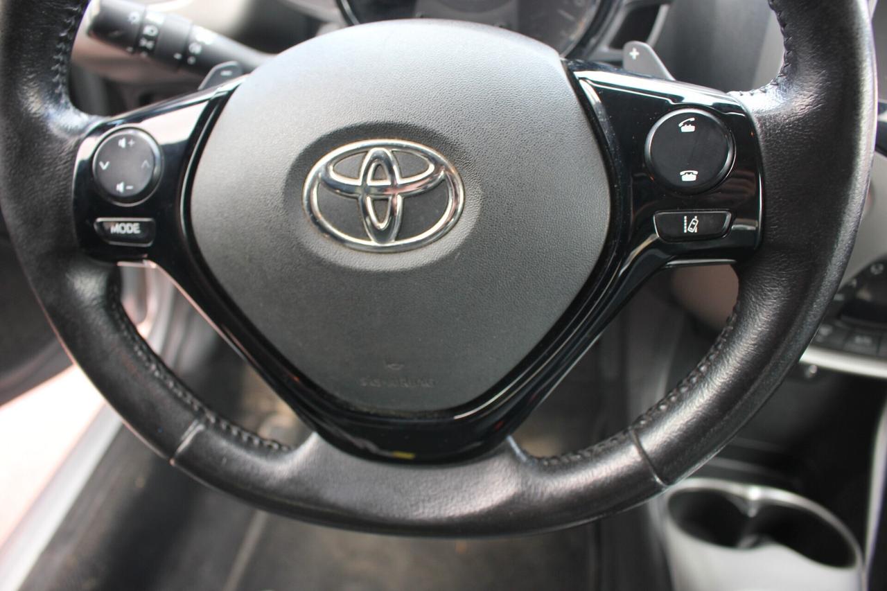 AYGO 1.0-AUTOMATICA*PREZZO VERO* KM CERTI-GARANZIA 12 MESI