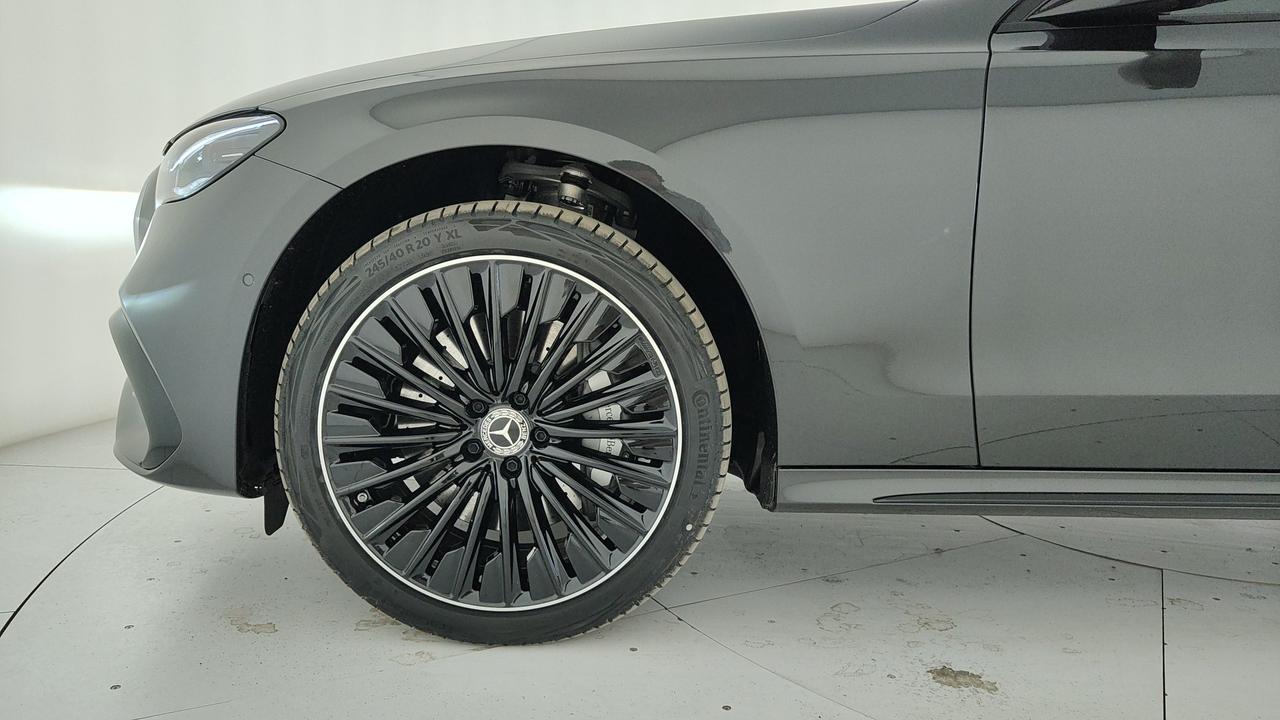 Mercedes-Benz E SW 220 d AMG Line Premium 4matic auto