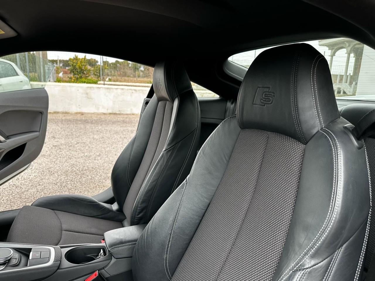 Audi TT Coupé 2.0 TDI 184cv Ultra Sline