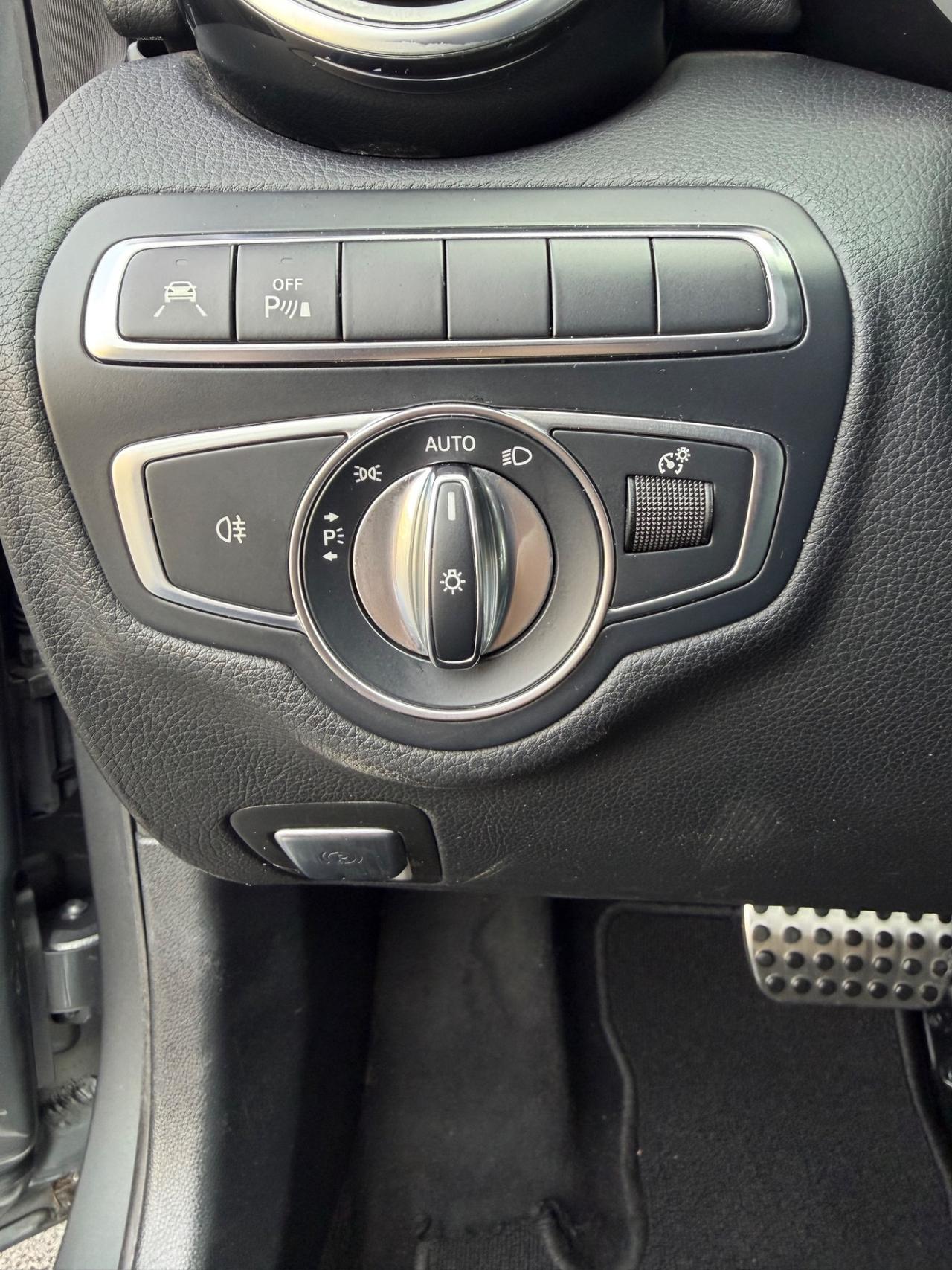 Mercedes C 220d Premium 4Matic 170CV TETTO