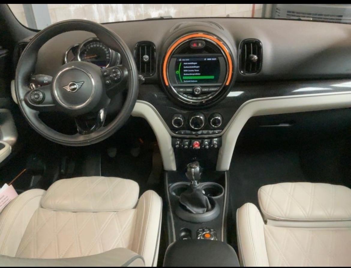 MiniCooperCountryman 1.5-soloKm 49000-in arrivo