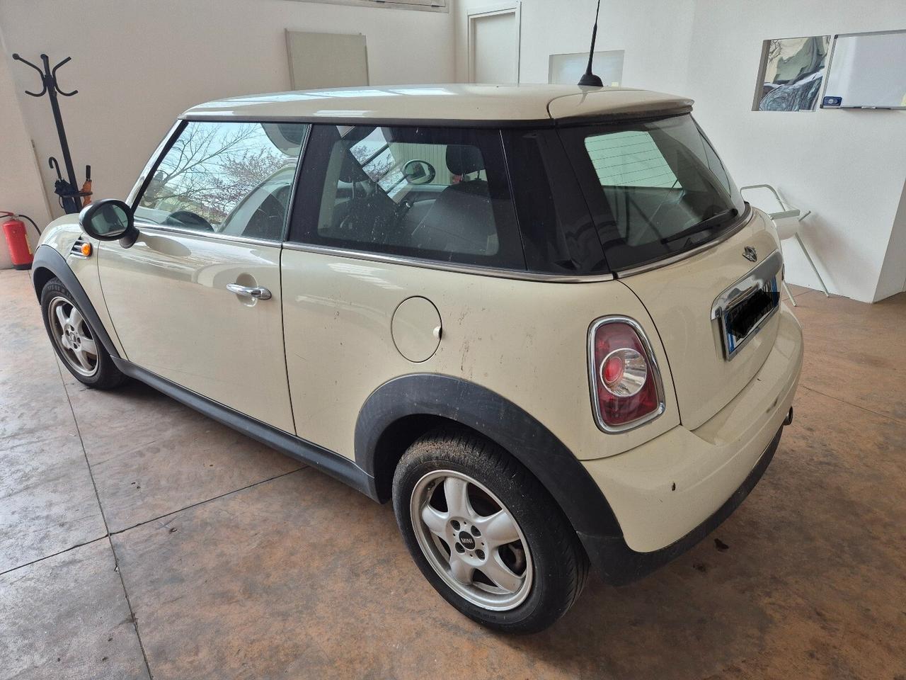 Mini Cooper D Countryman 1.6 COOPER D - MOTORE ROTTO