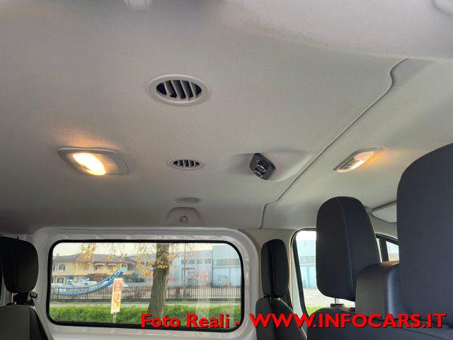 FORD Tourneo Custom 2.0 EcoBlue 130 CV PL Combi Trend