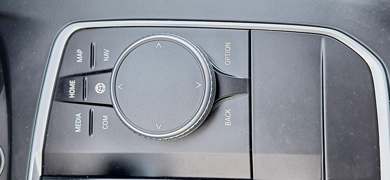 Bmw SERIE 1 116D Business Advantage - C.AUTOM.