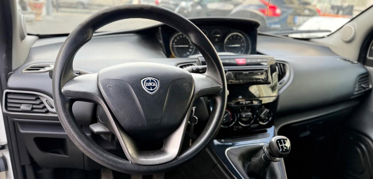 Lancia Ypsilon 1.2 Benzina Platinum 69 Cv