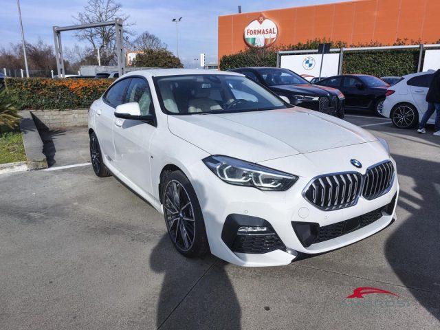 BMW 220 Serie 2 i xDrive Msport Exterior