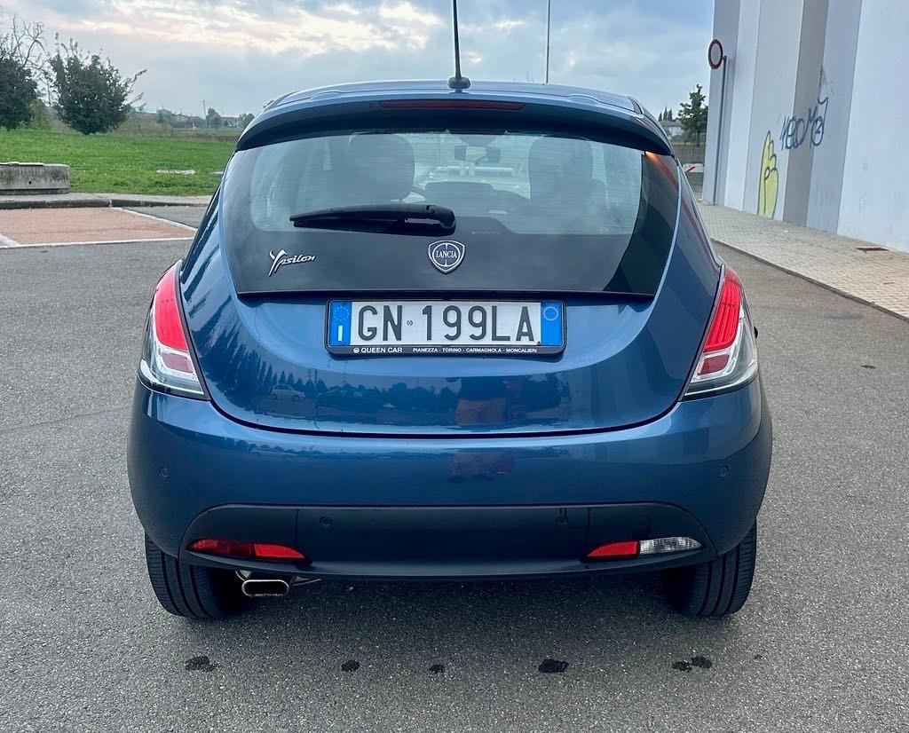 Lancia Ypsilon 1.2 69 CV 5 porte GPL Gold