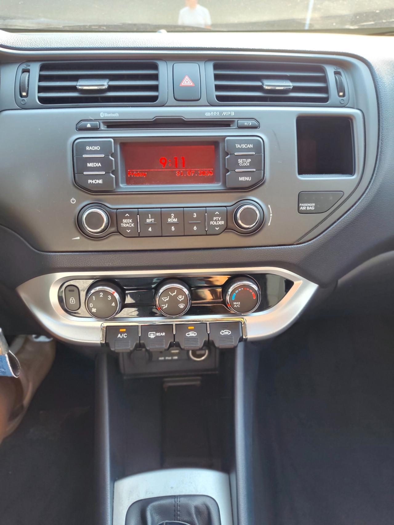 Kia Rio 1.4 CRDi 5p. Cool
