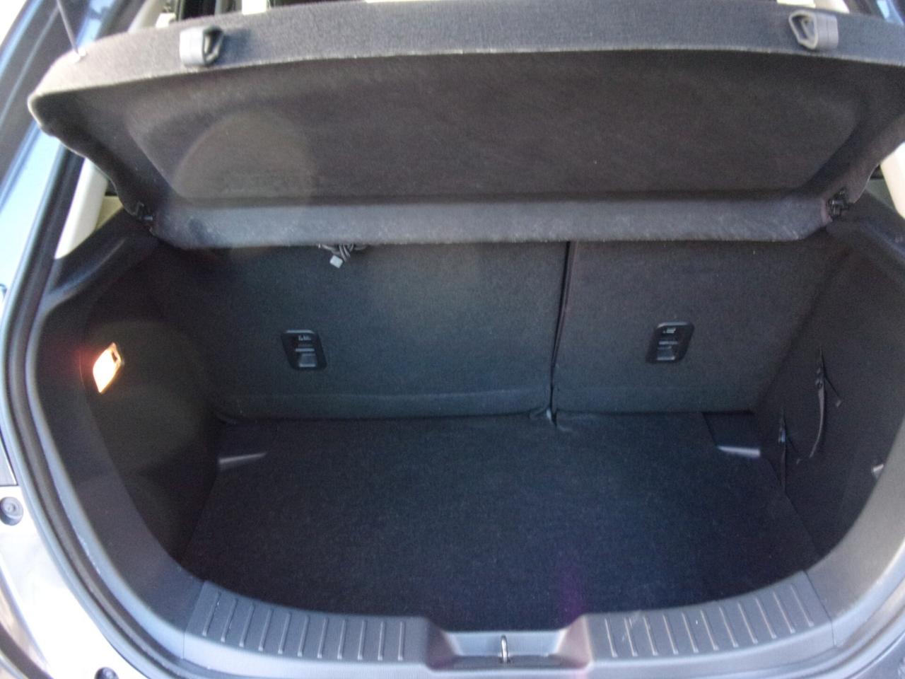 Mazda 2 Mazda2 1.5 Skyactiv-G 90 CV Exceed