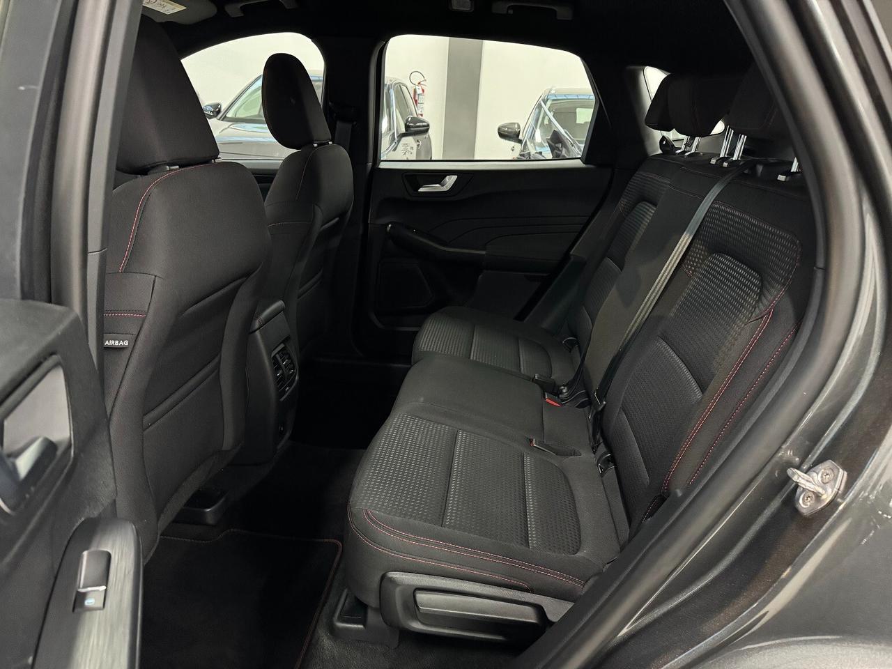 Kuga 2.0EcoBlue auto ST-Line PARI NUOVO!!!!
