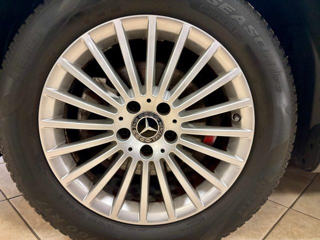 MERCEDES-BENZ GLA 180 Business OK NEOPATENTATO - KM CERTIFICATI