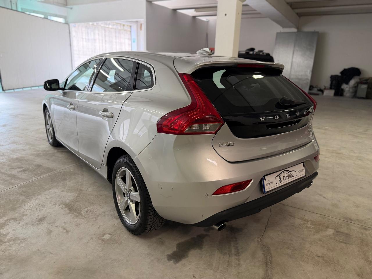 Volvo V40 D3 Geartronic Momentum