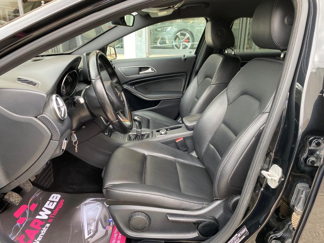 MERCEDES A180 110CV Sport NAVY 2016