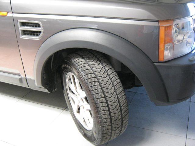 LAND ROVER Discovery 3 2.7 TDV6 SE 7 POSTI