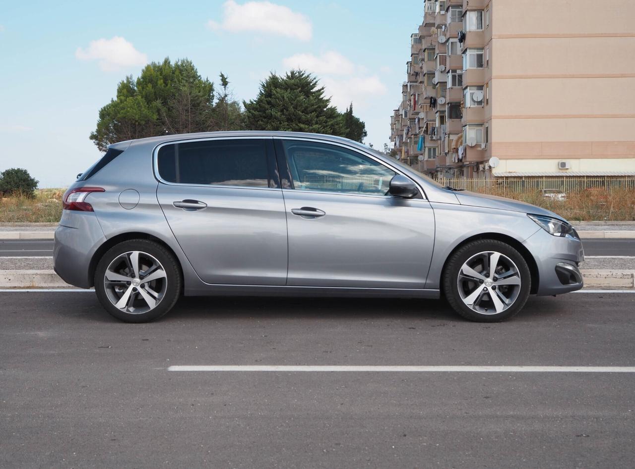 Peugeot 308 BlueHDi 120 S&S Allure